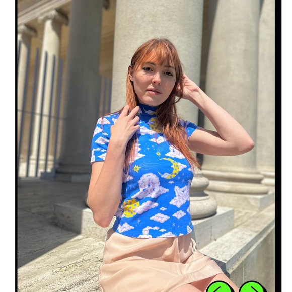 Nooworks Tops - NOOWORKS Mock Neck Cloud People 2X Soft Jersey Top NWT NEW SOLD OUT